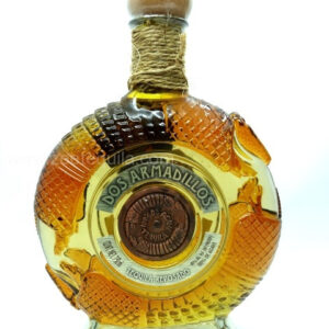 Dos Armadillos Reposado tequila