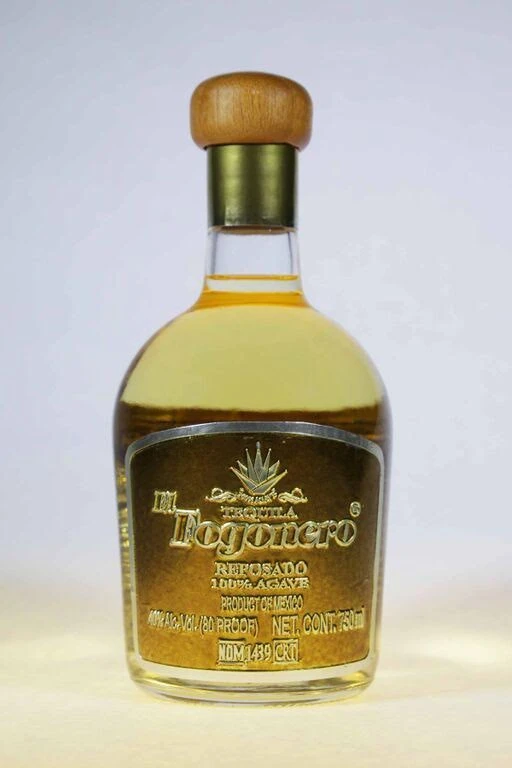 EL FOGONERO REPOSADO TEQUILA